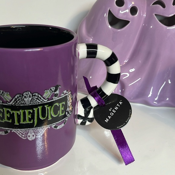 Beetlejuice Mug - Picture 2 of 4